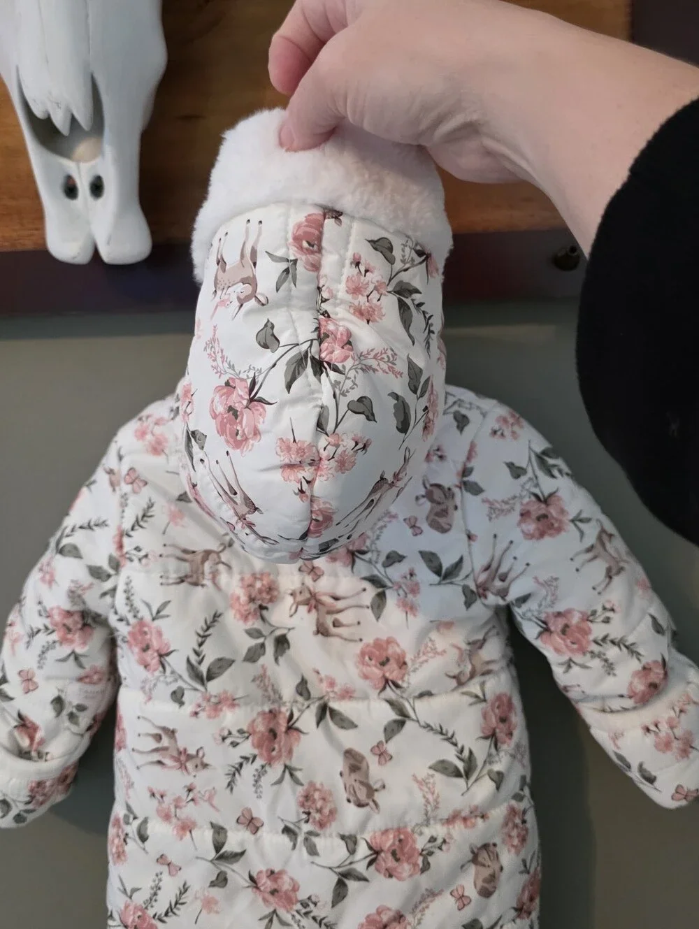 Tahari Baby Floral Snowsuit 0-3m